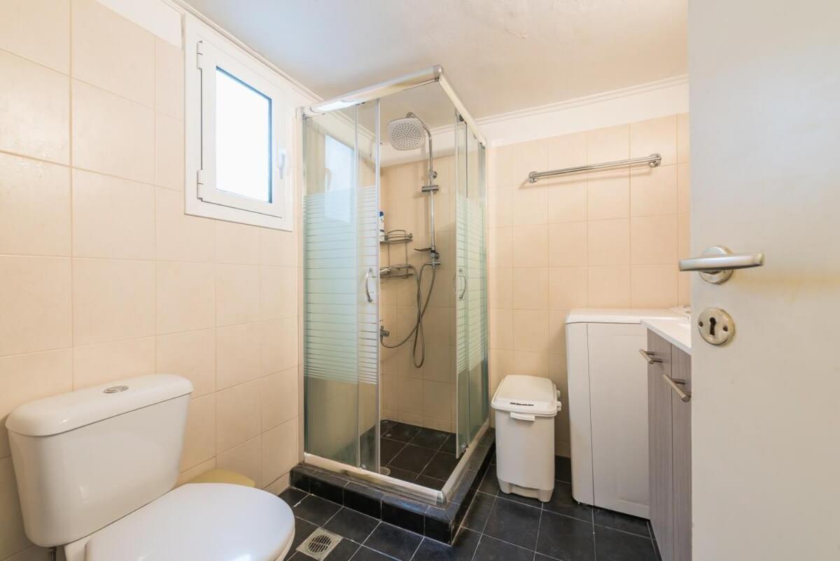 Topfloor Central Apt With Urban Views,3' To Metro Athén Kültér fotó