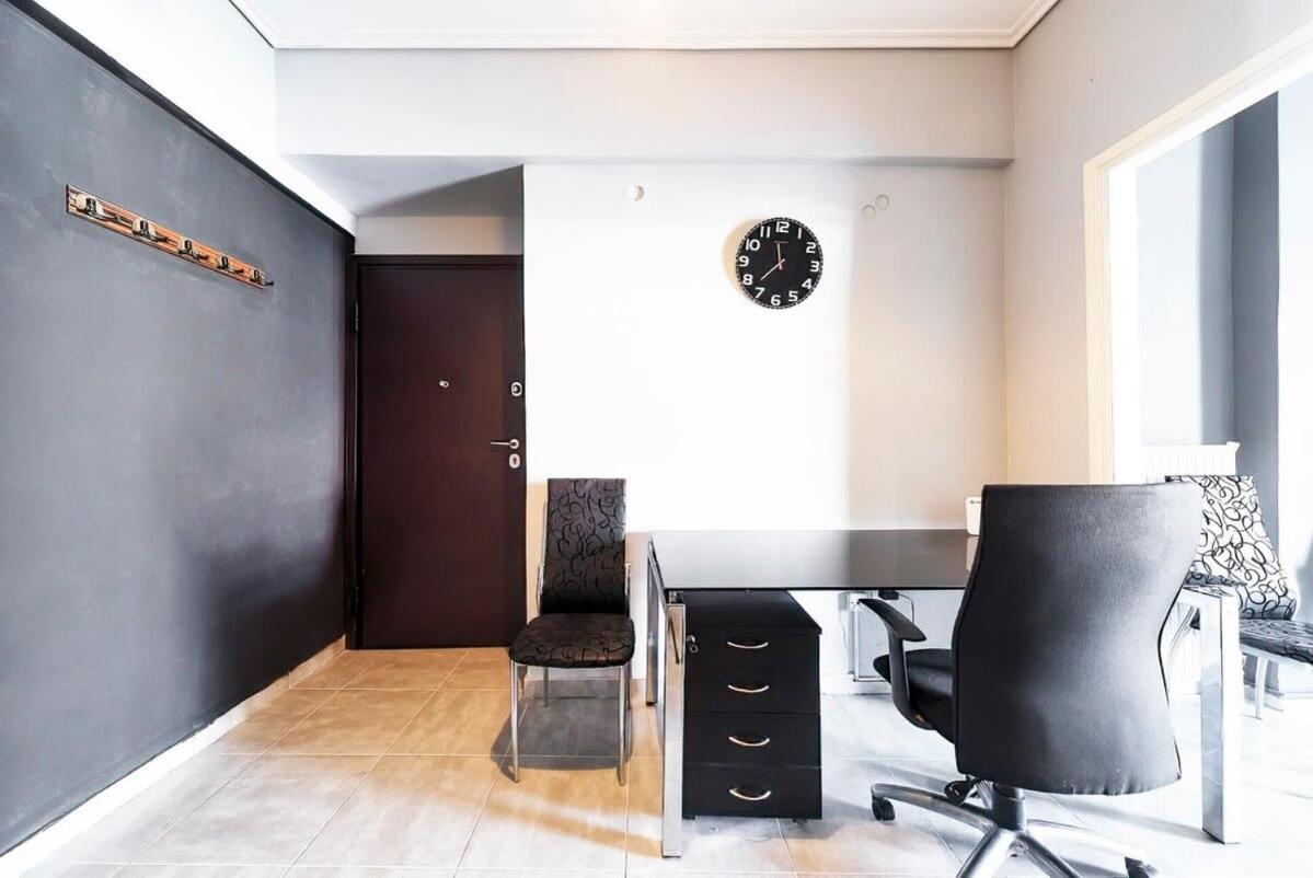 Topfloor Central Apt With Urban Views,3' To Metro Athén Kültér fotó